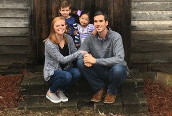 爱．无分地域与种族